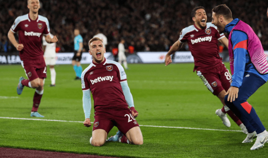 伊萨克数据：上场68分钟1次射门，未能进球，传球11次